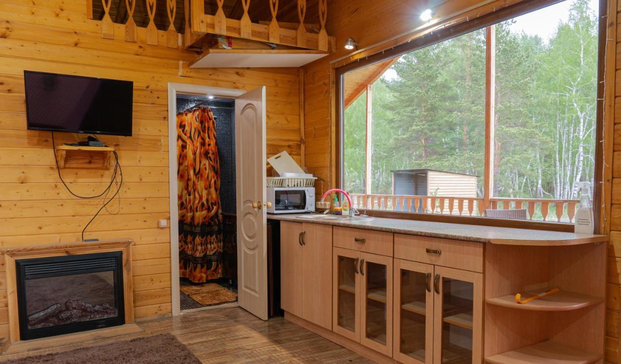 Земляничная Поляна Боровое Shchuchinskiy Exterior foto