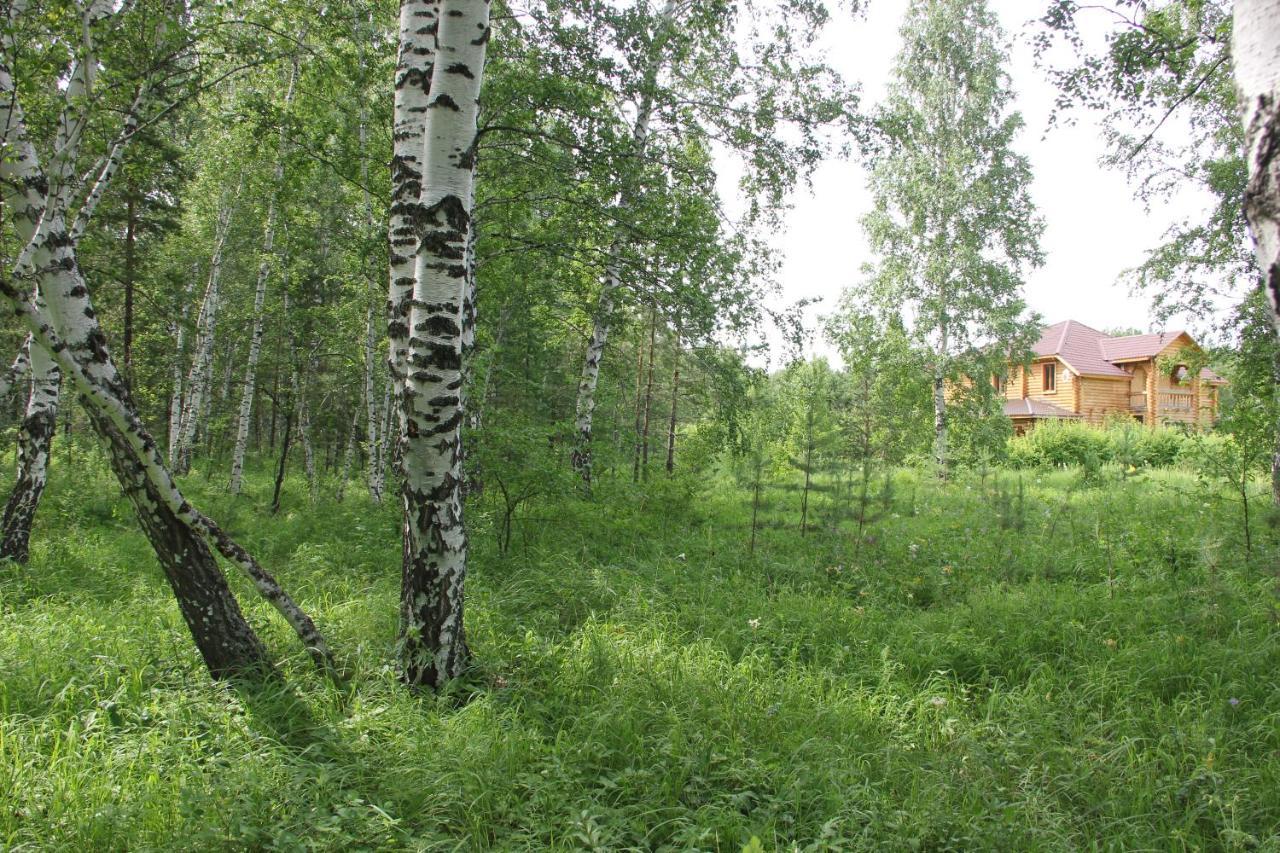 Земляничная Поляна Боровое Shchuchinskiy Exterior foto